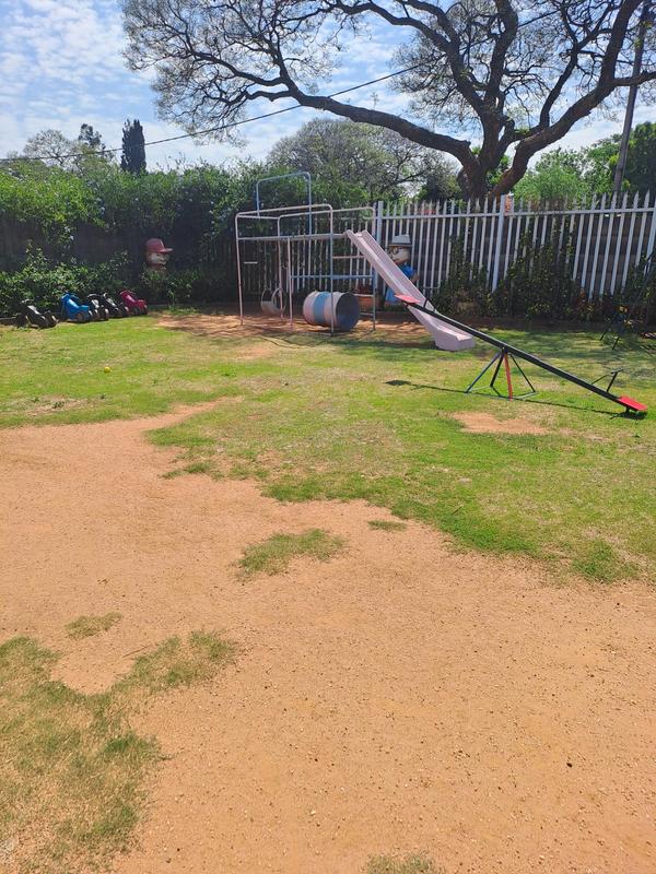 To Let 3 Bedroom Property for Rent in Emmarentia Gauteng