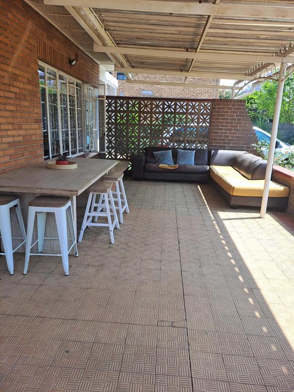 To Let 3 Bedroom Property for Rent in Emmarentia Gauteng