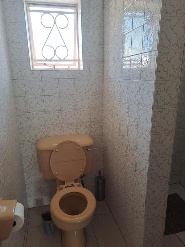 To Let 3 Bedroom Property for Rent in Emmarentia Gauteng