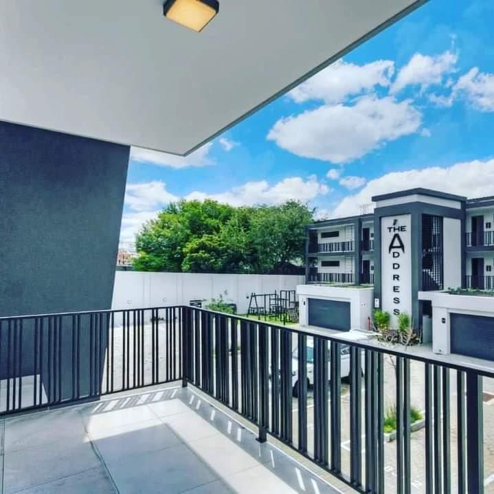 To Let 3 Bedroom Property for Rent in Atholl Gauteng