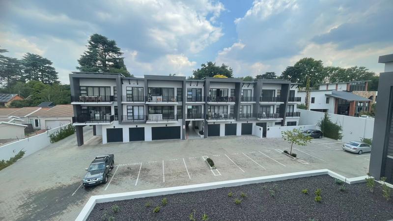 To Let 3 Bedroom Property for Rent in Atholl Gauteng