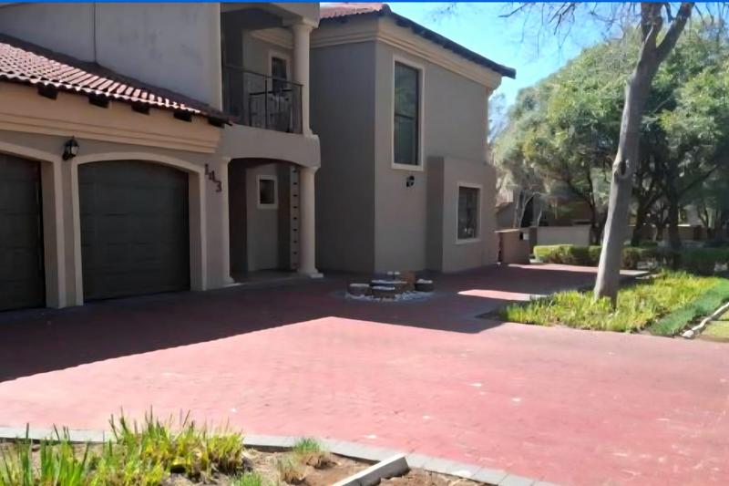 To Let 3 Bedroom Property for Rent in Stone Ridge Gauteng