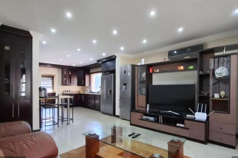 To Let 3 Bedroom Property for Rent in Stone Ridge Gauteng