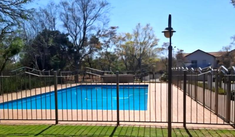 To Let 3 Bedroom Property for Rent in Stone Ridge Gauteng