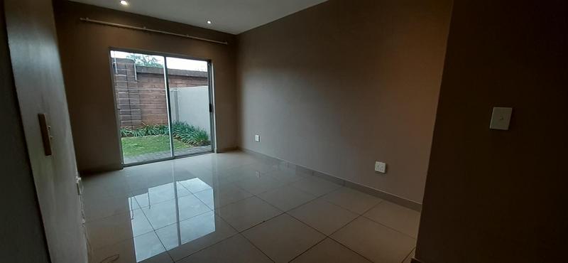 To Let 2 Bedroom Property for Rent in Eldo Lakes Estate Gauteng