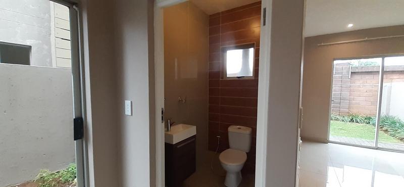 To Let 2 Bedroom Property for Rent in Eldo Lakes Estate Gauteng