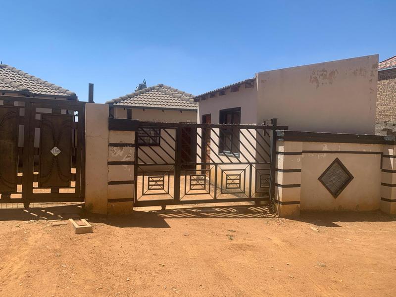 3 Bedroom Property for Sale in Clayville Gauteng