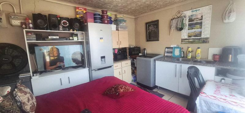 9 Bedroom Property for Sale in Tembisa Gauteng