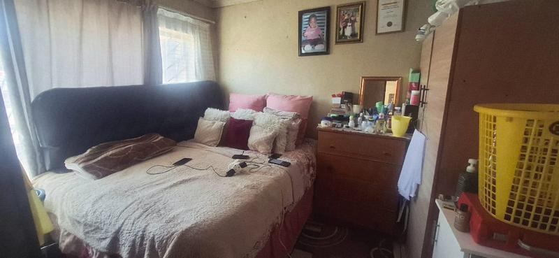 9 Bedroom Property for Sale in Tembisa Gauteng