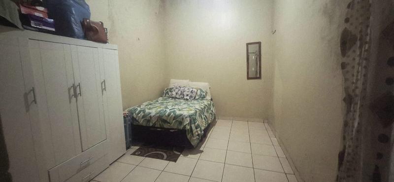 9 Bedroom Property for Sale in Tembisa Gauteng