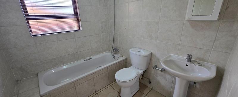 2 Bedroom Property for Sale in Bedfordview Gauteng