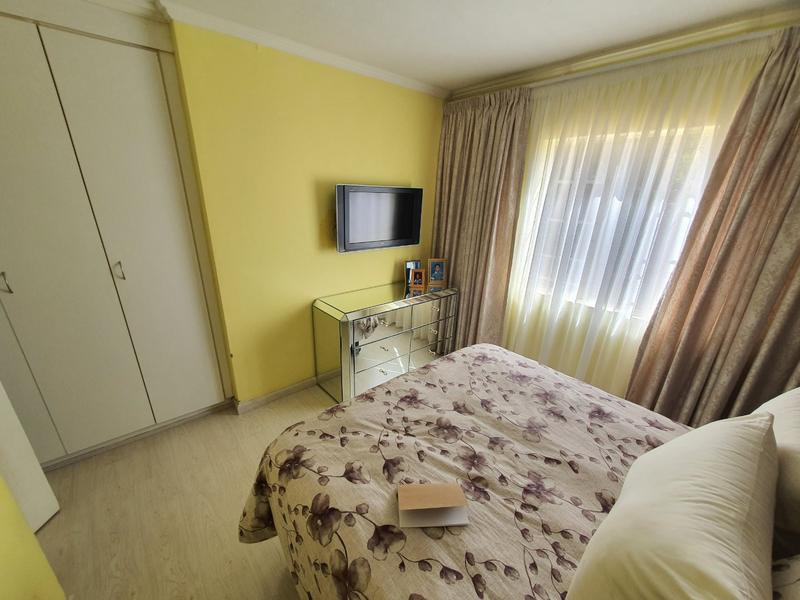 2 Bedroom Property for Sale in Annlin-wes Gauteng
