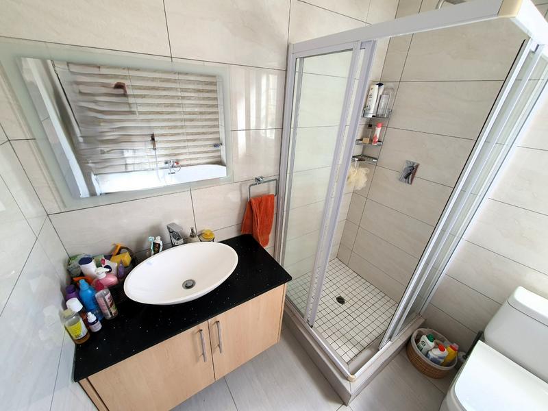2 Bedroom Property for Sale in Annlin-wes Gauteng