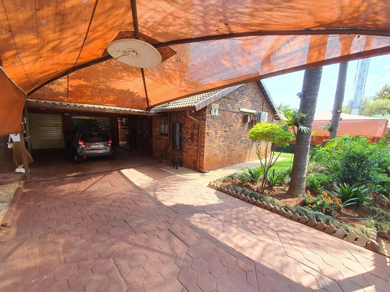 0 Bedroom Property for Sale in Doornpoort Gauteng