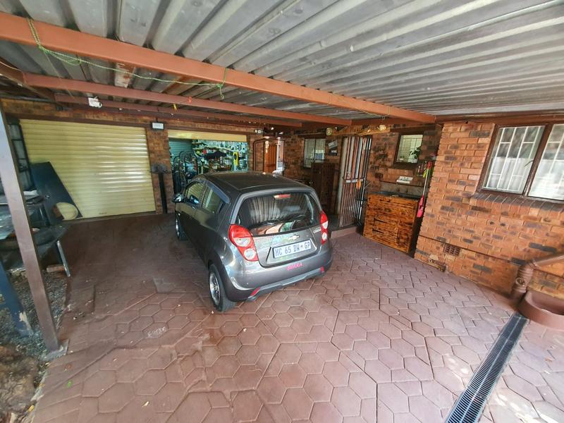 0 Bedroom Property for Sale in Doornpoort Gauteng
