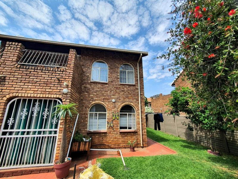 0 Bedroom Property for Sale in Doornpoort Gauteng