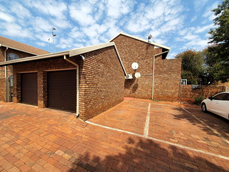 0 Bedroom Property for Sale in Doornpoort Gauteng