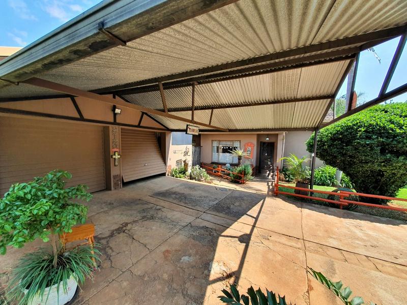 0 Bedroom Property for Sale in Magalieskruin Gauteng