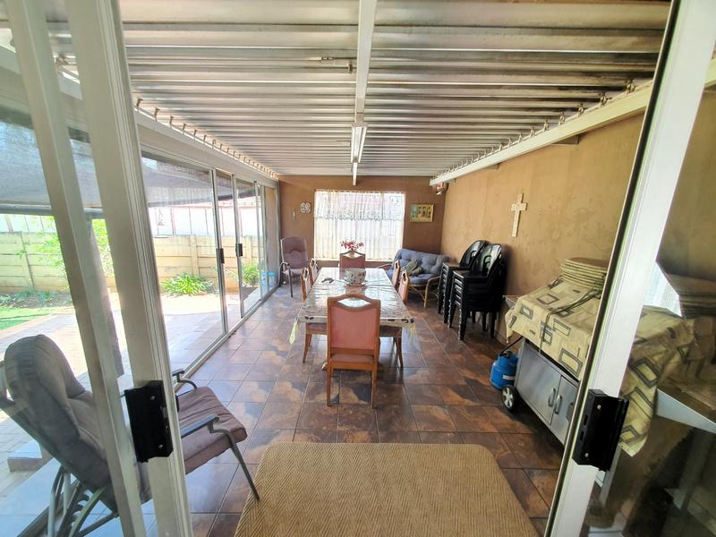 0 Bedroom Property for Sale in Magalieskruin Gauteng