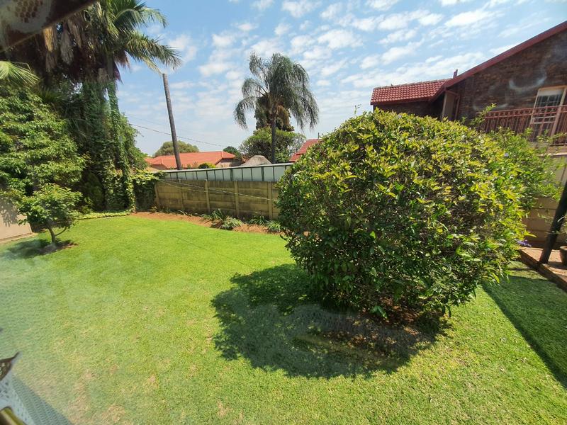 0 Bedroom Property for Sale in Magalieskruin Gauteng
