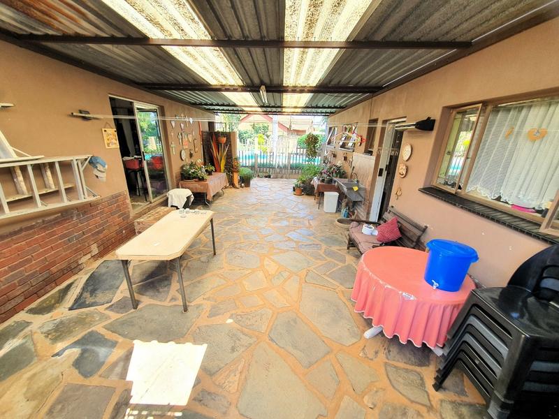 0 Bedroom Property for Sale in Magalieskruin Gauteng