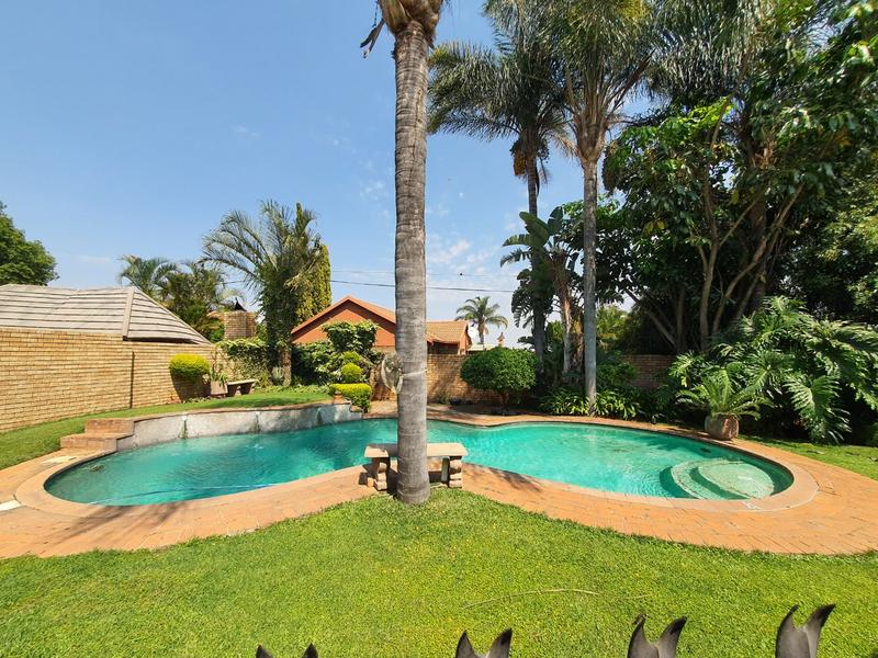 0 Bedroom Property for Sale in Magalieskruin Gauteng