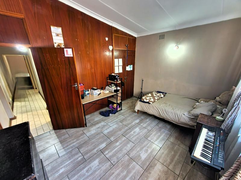 0 Bedroom Property for Sale in Sinoville Gauteng