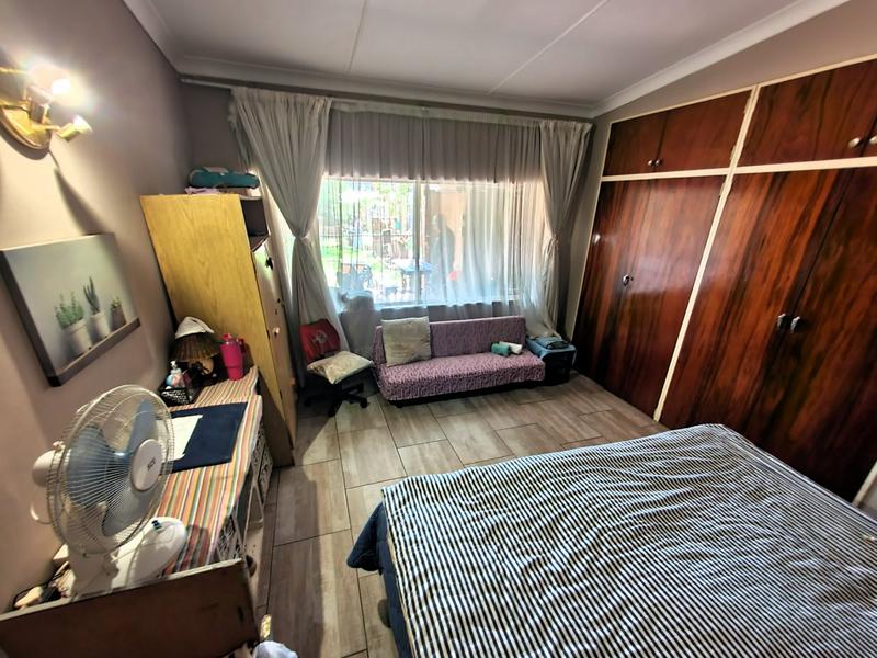 0 Bedroom Property for Sale in Sinoville Gauteng