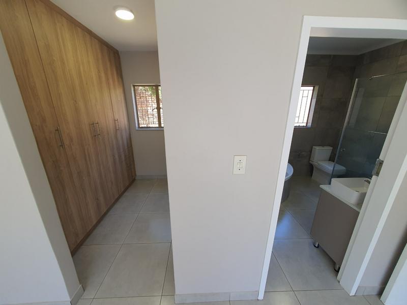 6 Bedroom Property for Sale in Wonderboom Gauteng