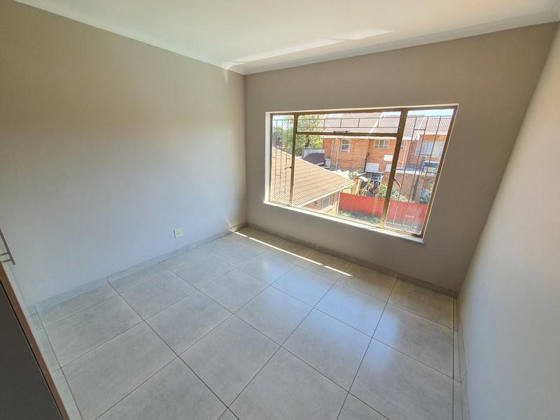 6 Bedroom Property for Sale in Wonderboom Gauteng