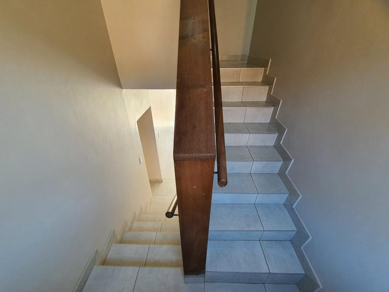6 Bedroom Property for Sale in Wonderboom Gauteng