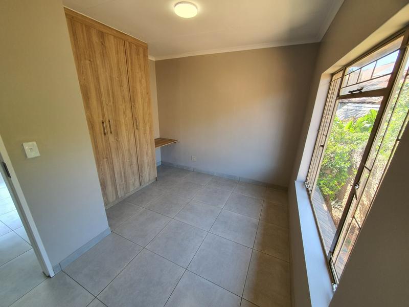 6 Bedroom Property for Sale in Wonderboom Gauteng