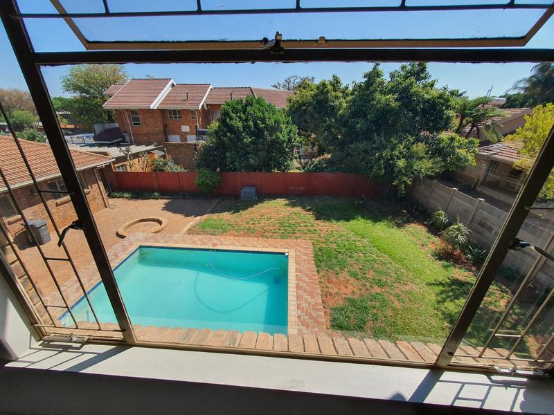 6 Bedroom Property for Sale in Wonderboom Gauteng