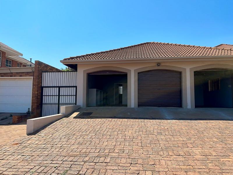 6 Bedroom Property for Sale in Wonderboom Gauteng