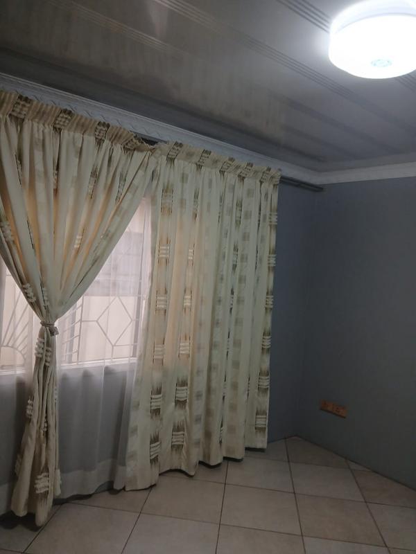 To Let 3 Bedroom Property for Rent in Villa Liza Gauteng