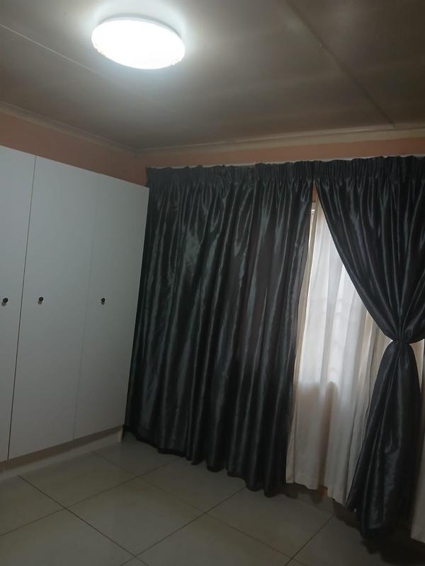 To Let 3 Bedroom Property for Rent in Villa Liza Gauteng