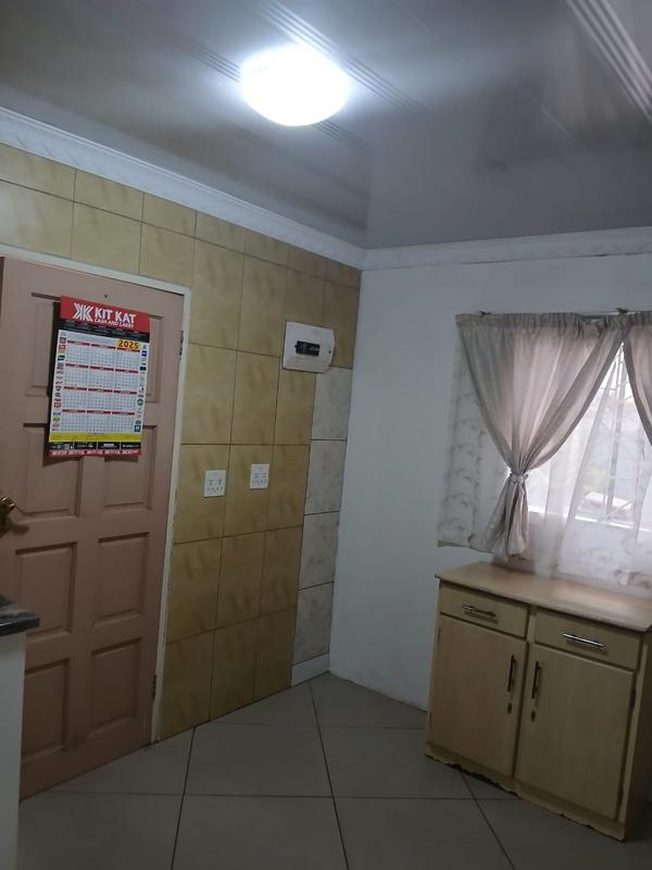 To Let 3 Bedroom Property for Rent in Villa Liza Gauteng