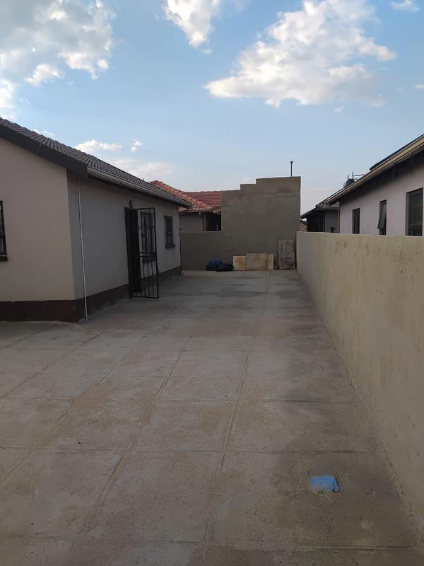 To Let 3 Bedroom Property for Rent in Windmill Park Gauteng