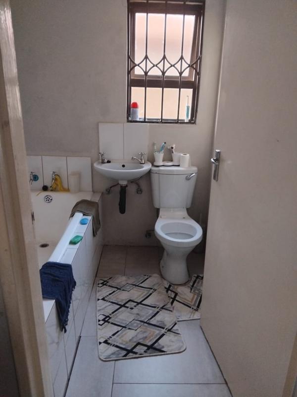 To Let 3 Bedroom Property for Rent in Windmill Park Gauteng
