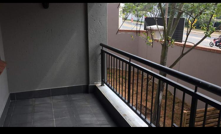To Let 3 Bedroom Property for Rent in Bryanston Gauteng