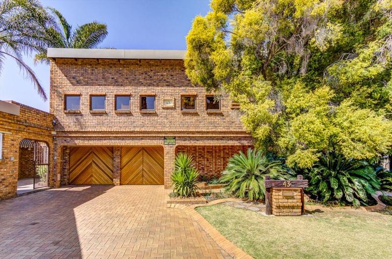 4 Bedroom Property for Sale in Sunward Park Gauteng