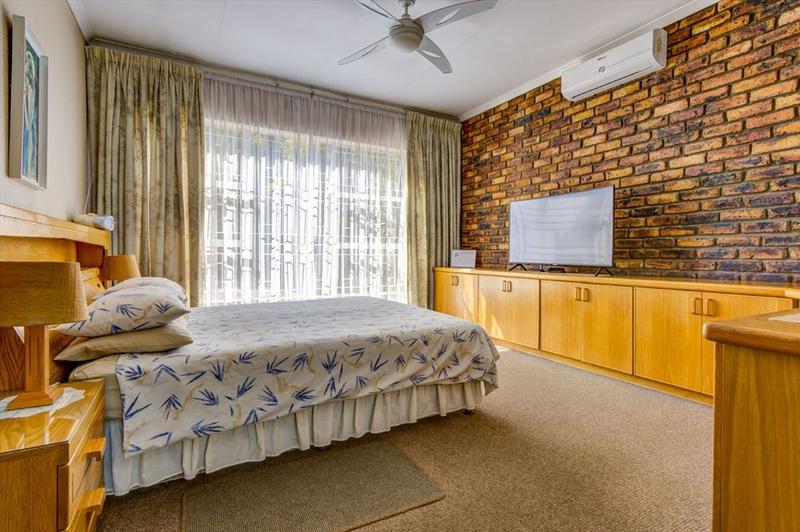 4 Bedroom Property for Sale in Sunward Park Gauteng