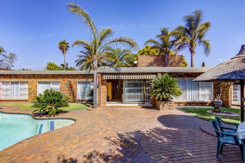 4 Bedroom Property for Sale in Sunward Park Gauteng