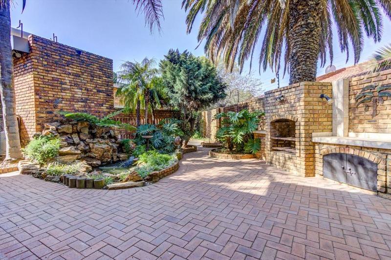 4 Bedroom Property for Sale in Sunward Park Gauteng