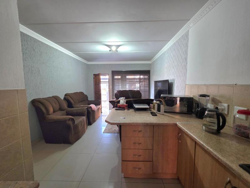 2 Bedroom Property for Sale in Elspark Gauteng