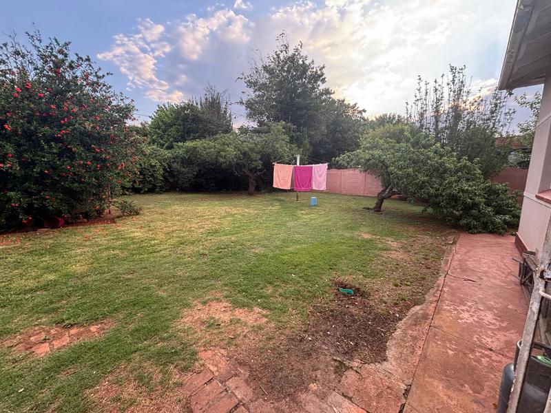 To Let 3 Bedroom Property for Rent in Dalview Gauteng