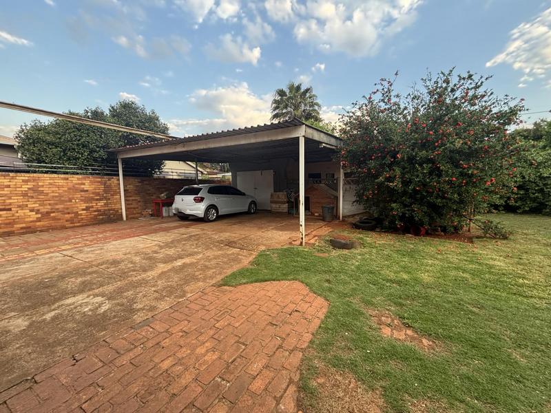 To Let 3 Bedroom Property for Rent in Dalview Gauteng