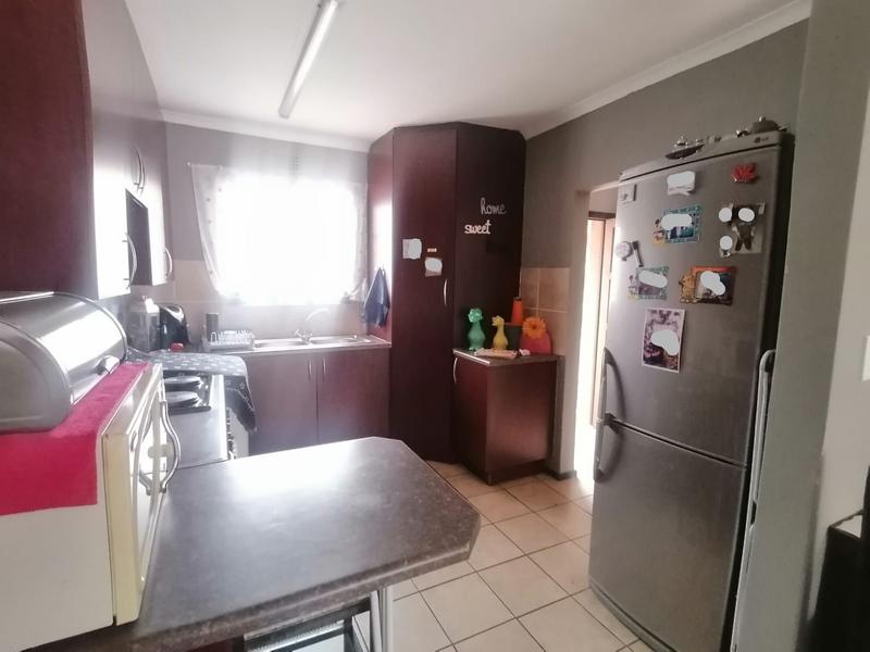 To Let 2 Bedroom Property for Rent in Minnebron Gauteng