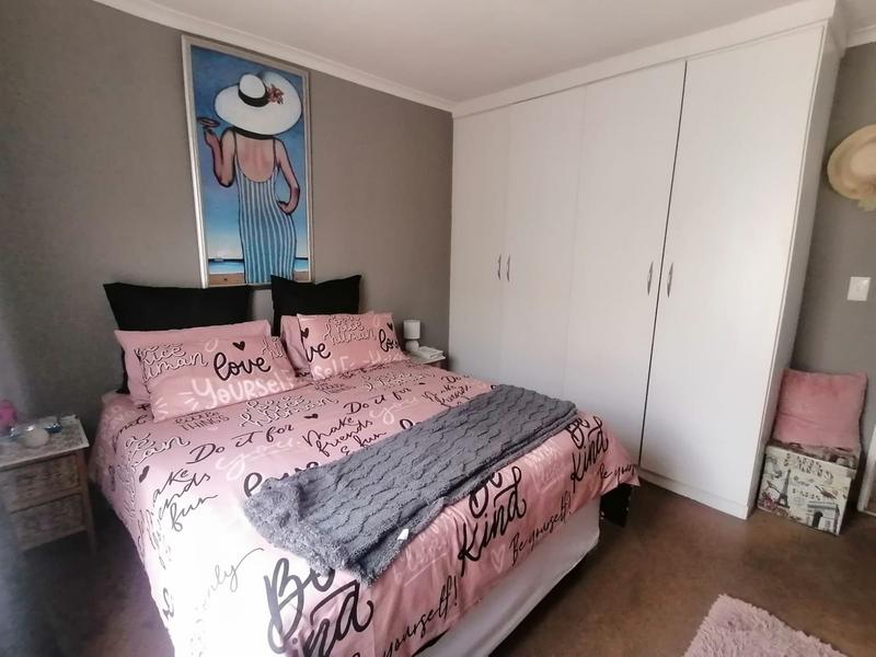 To Let 2 Bedroom Property for Rent in Minnebron Gauteng