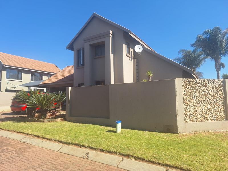 3 Bedroom Property for Sale in Dalview Gauteng